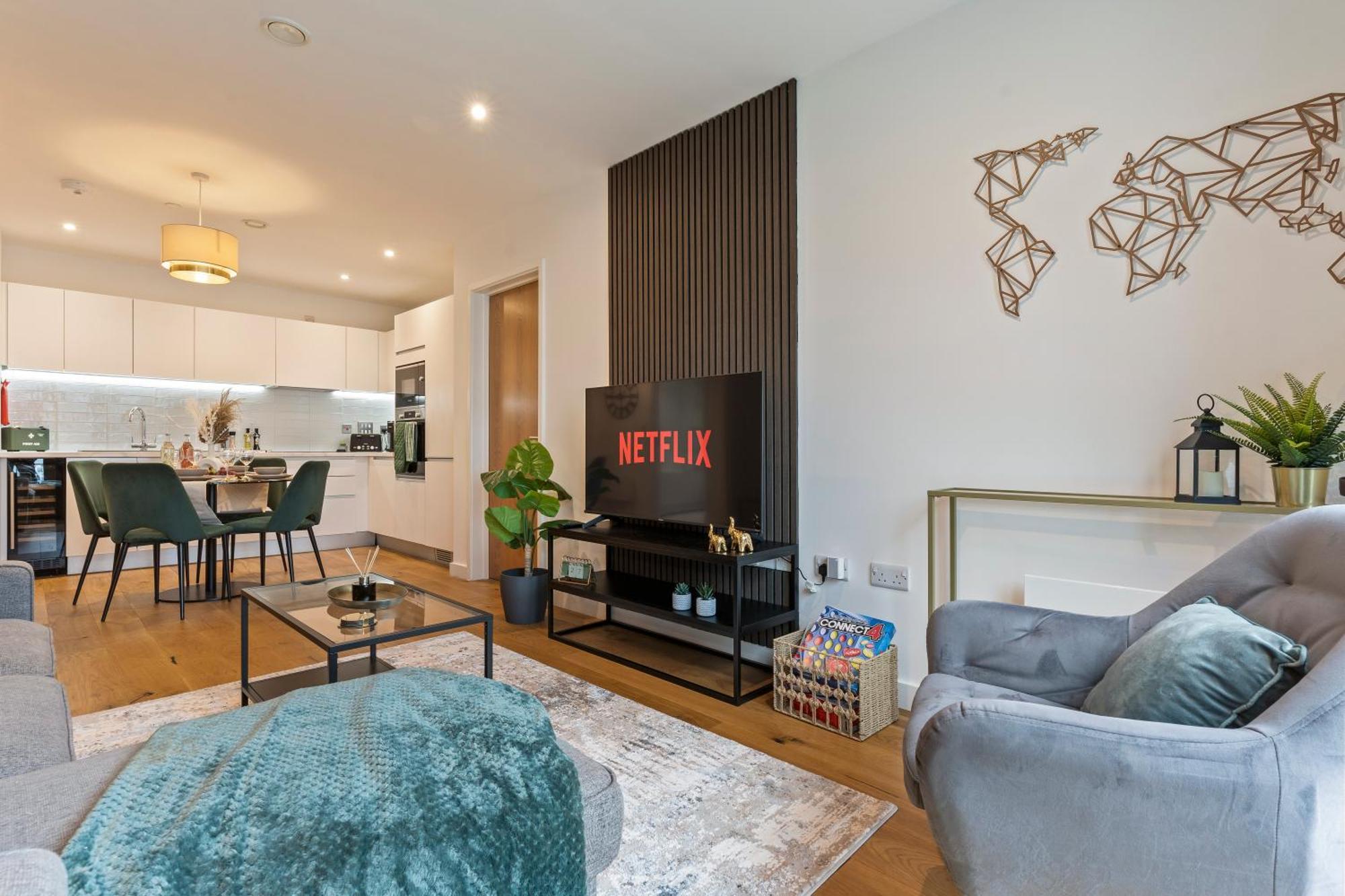 Shanti Suite - 2Bed 2Bath City Centre - Wifi - Netflix- Parking- Modern- Perfect For Family, Contractors, Leisure, Business By Shanti Nights Birmingham Extérieur photo