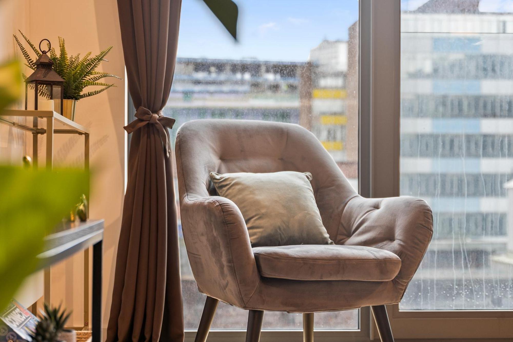 Shanti Suite - 2Bed 2Bath City Centre - Wifi - Netflix- Parking- Modern- Perfect For Family, Contractors, Leisure, Business By Shanti Nights Birmingham Extérieur photo